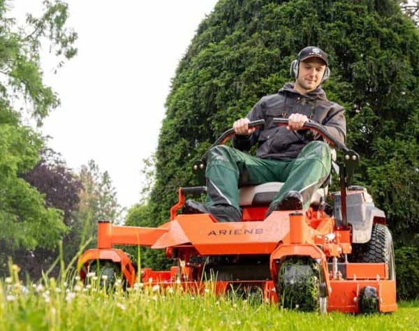 ARIENS Apex 48 Side-Discharge Zero-Turn Mower ABA Groundcare